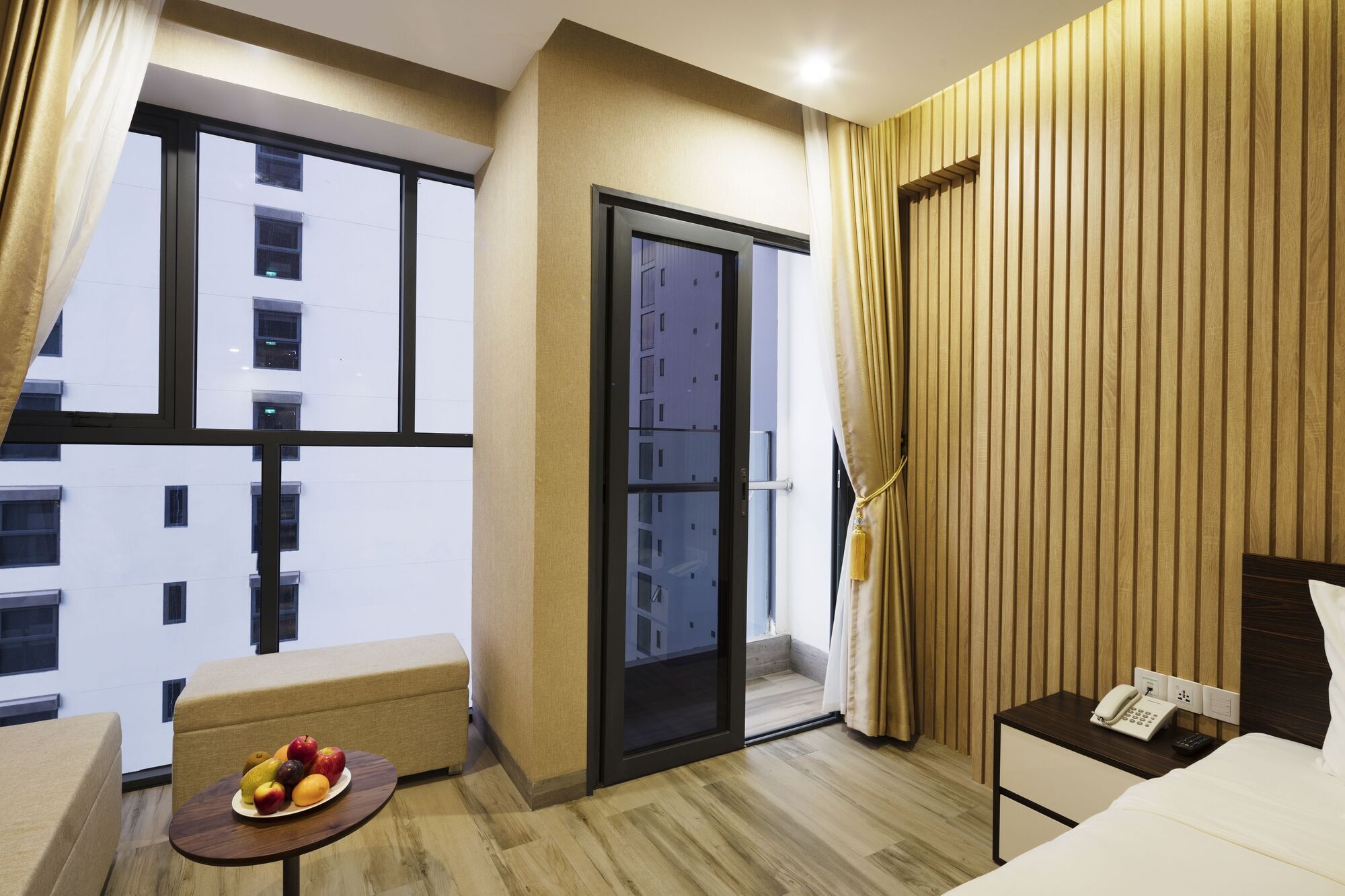 Emerald Bay Nha Trang Hotel And Spa Екстер'єр фото