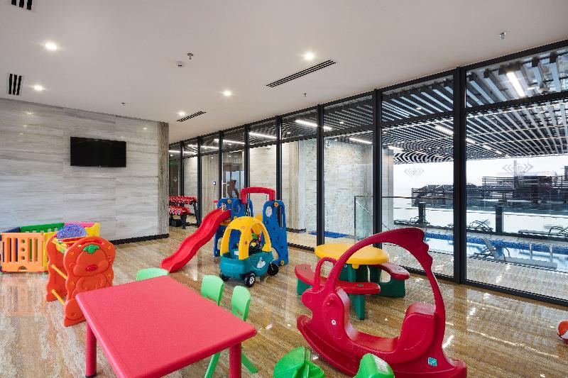 Emerald Bay Nha Trang Hotel And Spa Екстер'єр фото