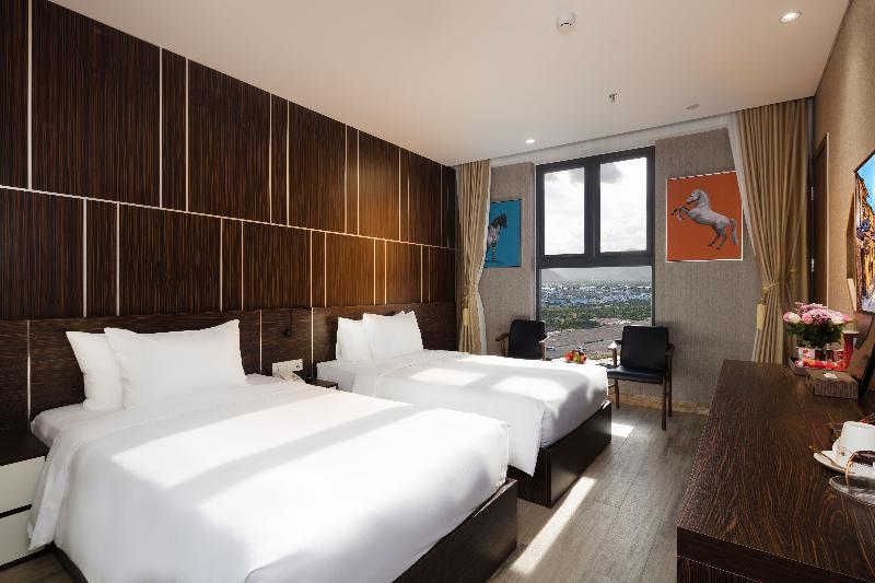 Emerald Bay Nha Trang Hotel And Spa Екстер'єр фото