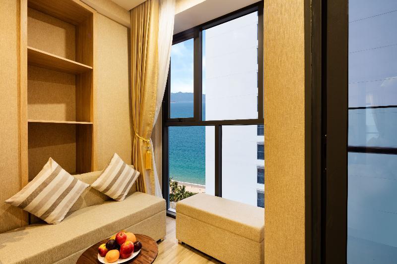 Emerald Bay Nha Trang Hotel And Spa Екстер'єр фото
